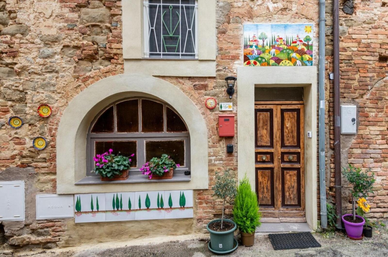 Casa Il Sole, Vicino Deruta Assisi Perugia Monte Falco מראה חיצוני תמונה